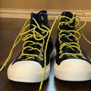 Unisex black converse